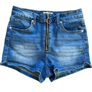 Denim Blvd. Los Angeles Exposed Zipper Jean Shorts. Size Small